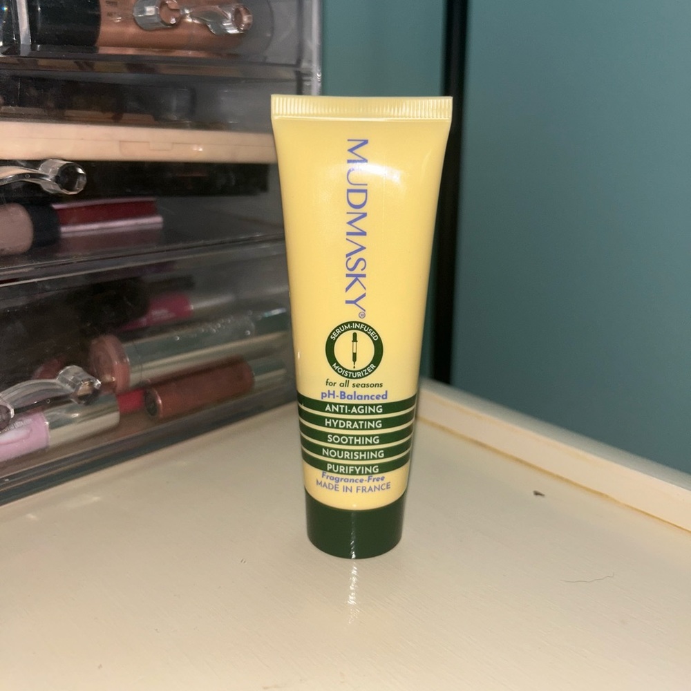 Mudmasky Serum Infused Moisturizer